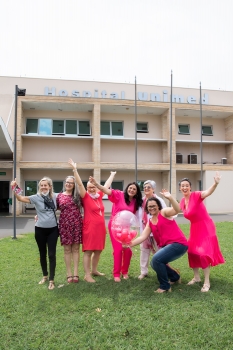 Campanha Outubro ms da sade da mulher valoriza mulheres em tratamento quimioterpico